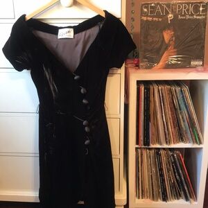 Arnold Scaasi Vintage 1980‘s Designer Couture Velvet Mini Brown Mini Sexy 50‘s 6